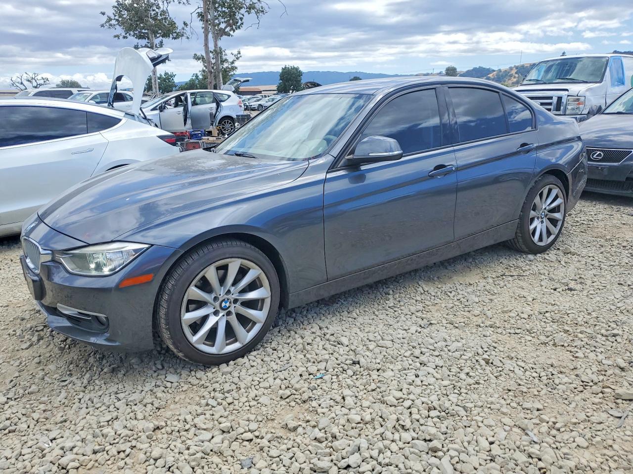 2012 BMW 3 SERIES