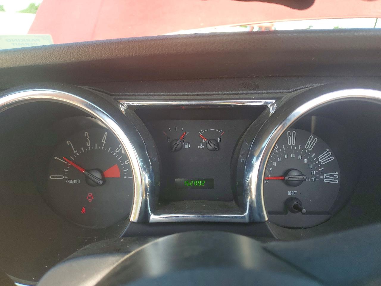 2005 FORD MUSTANG