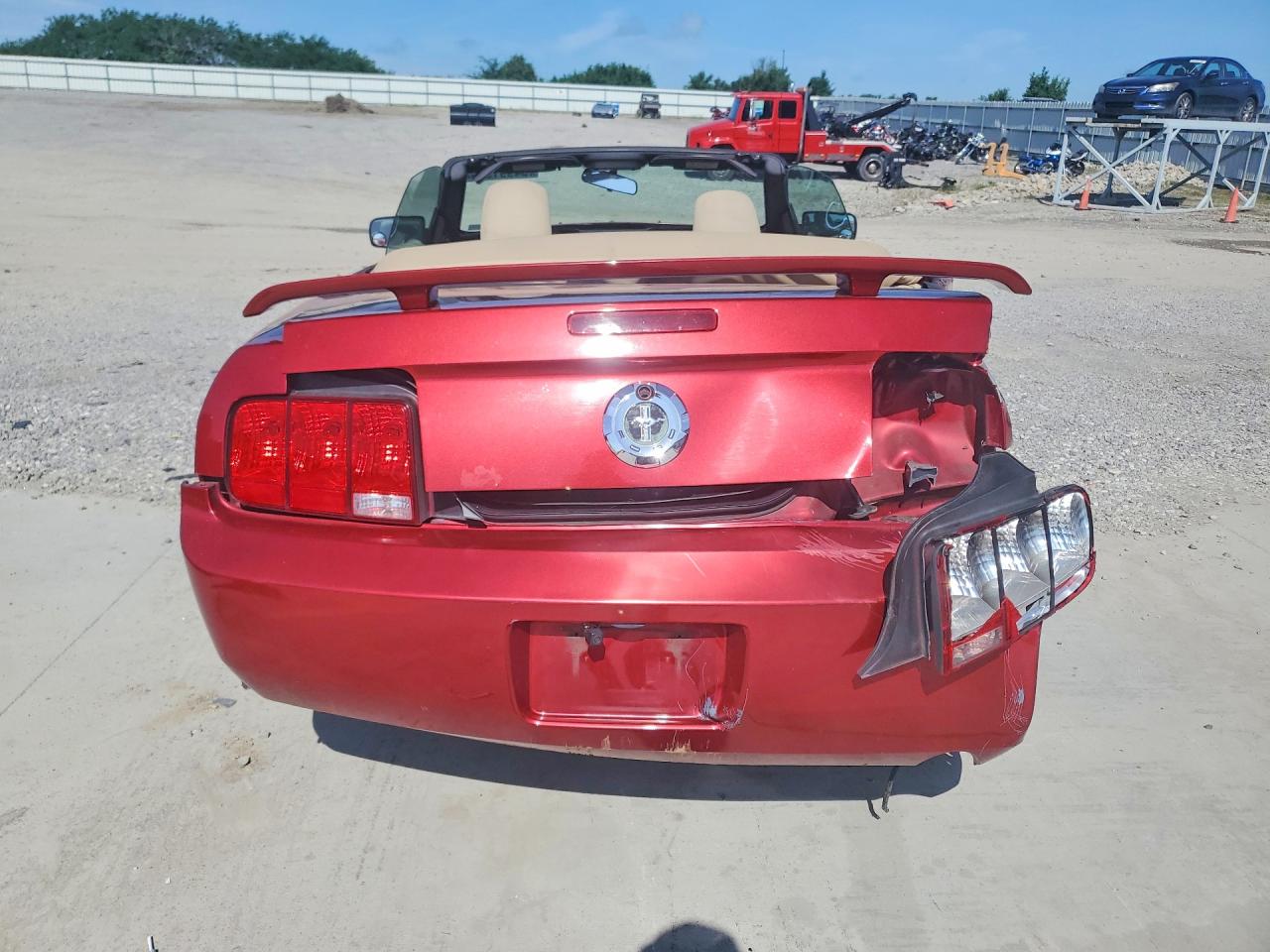 2005 FORD MUSTANG