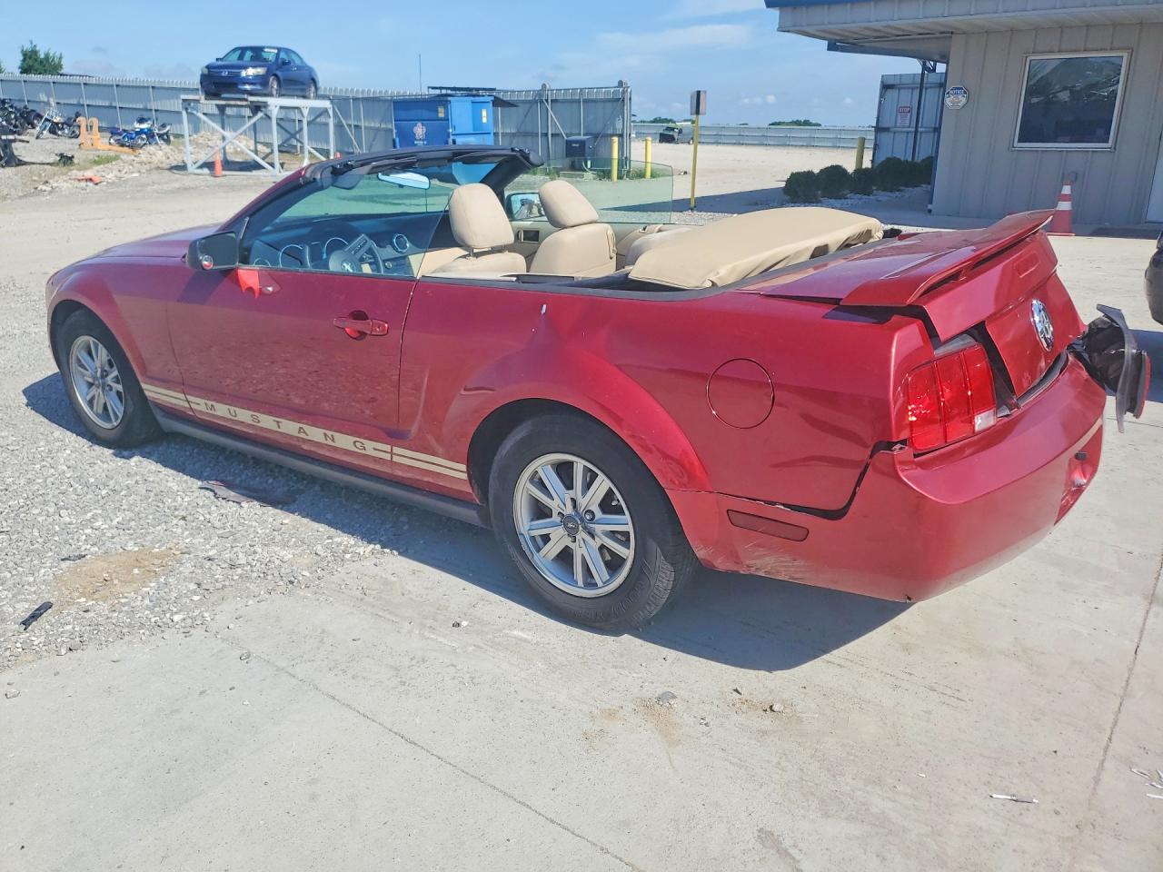 2005 FORD MUSTANG