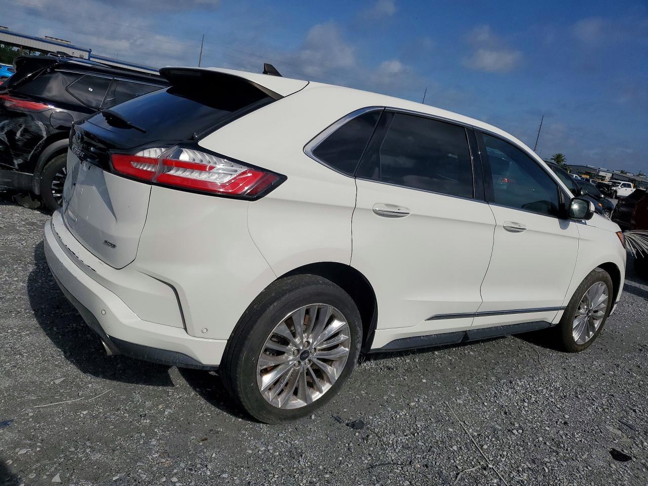 2022 FORD EDGE