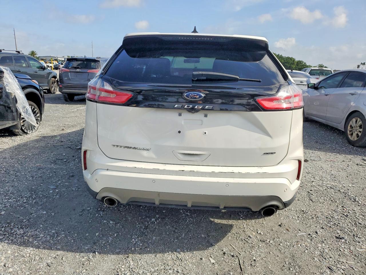 2022 FORD EDGE