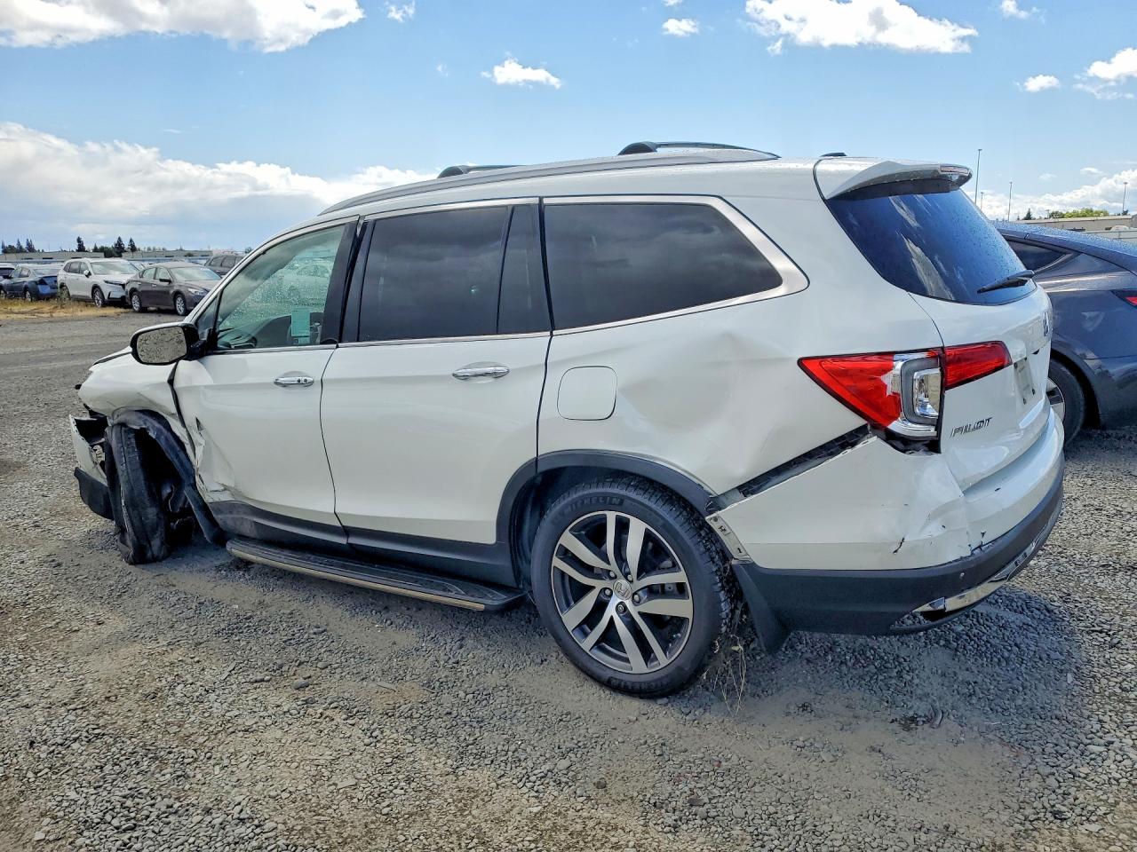 2018 HONDA PILOT