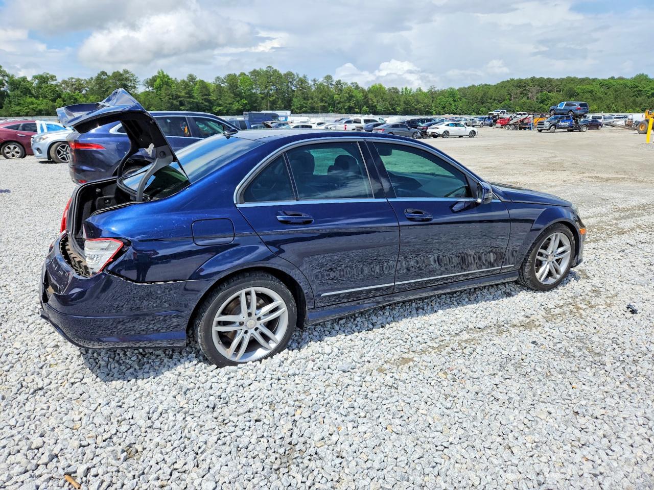 2014 MERCEDES-BENZ C-CLASS