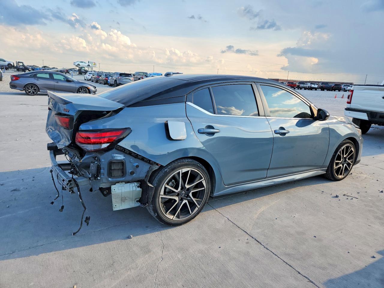 2024 NISSAN SENTRA