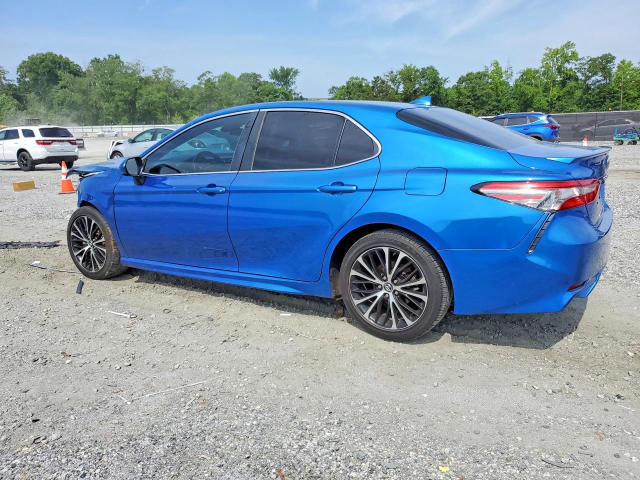 2019 TOYOTA CAMRY