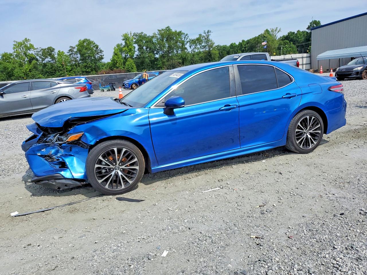 2019 TOYOTA CAMRY