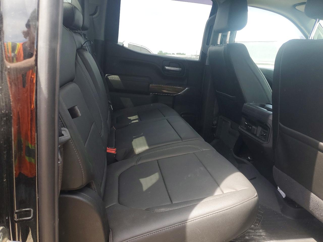 2021 CHEVROLET SILVERADO