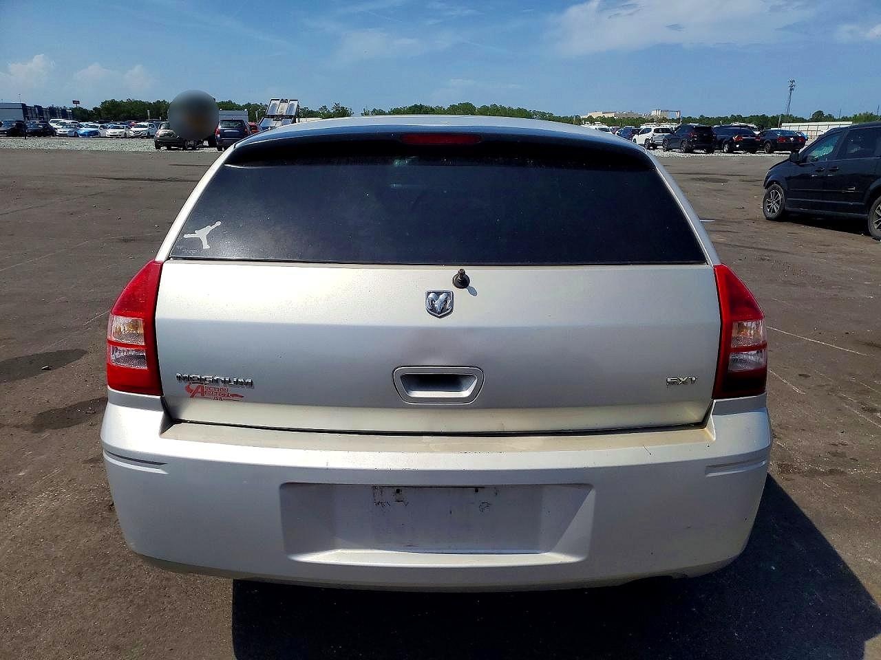 2006 DODGE MAGNUM