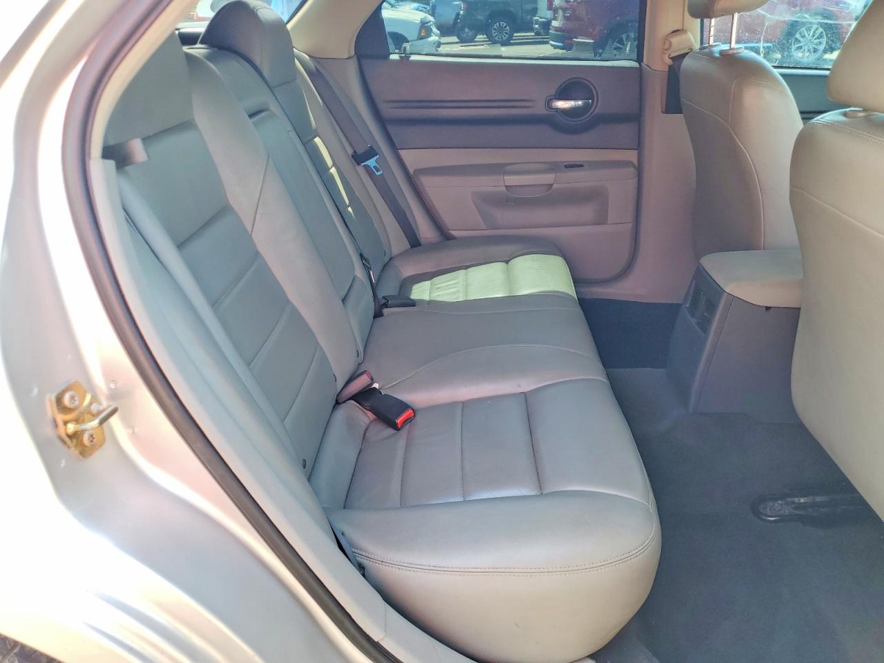 2006 DODGE MAGNUM