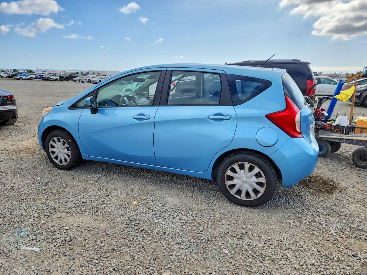 2015 NISSAN VERSA