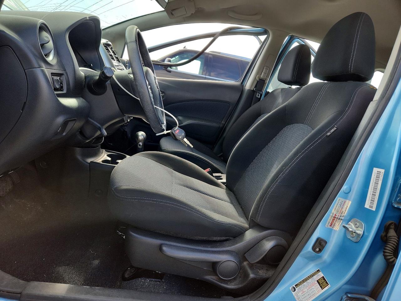 2015 NISSAN VERSA
