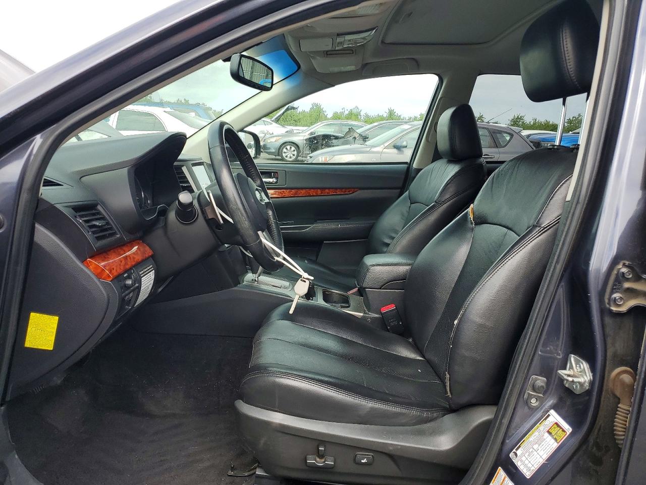 2010 SUBARU OUTBACK