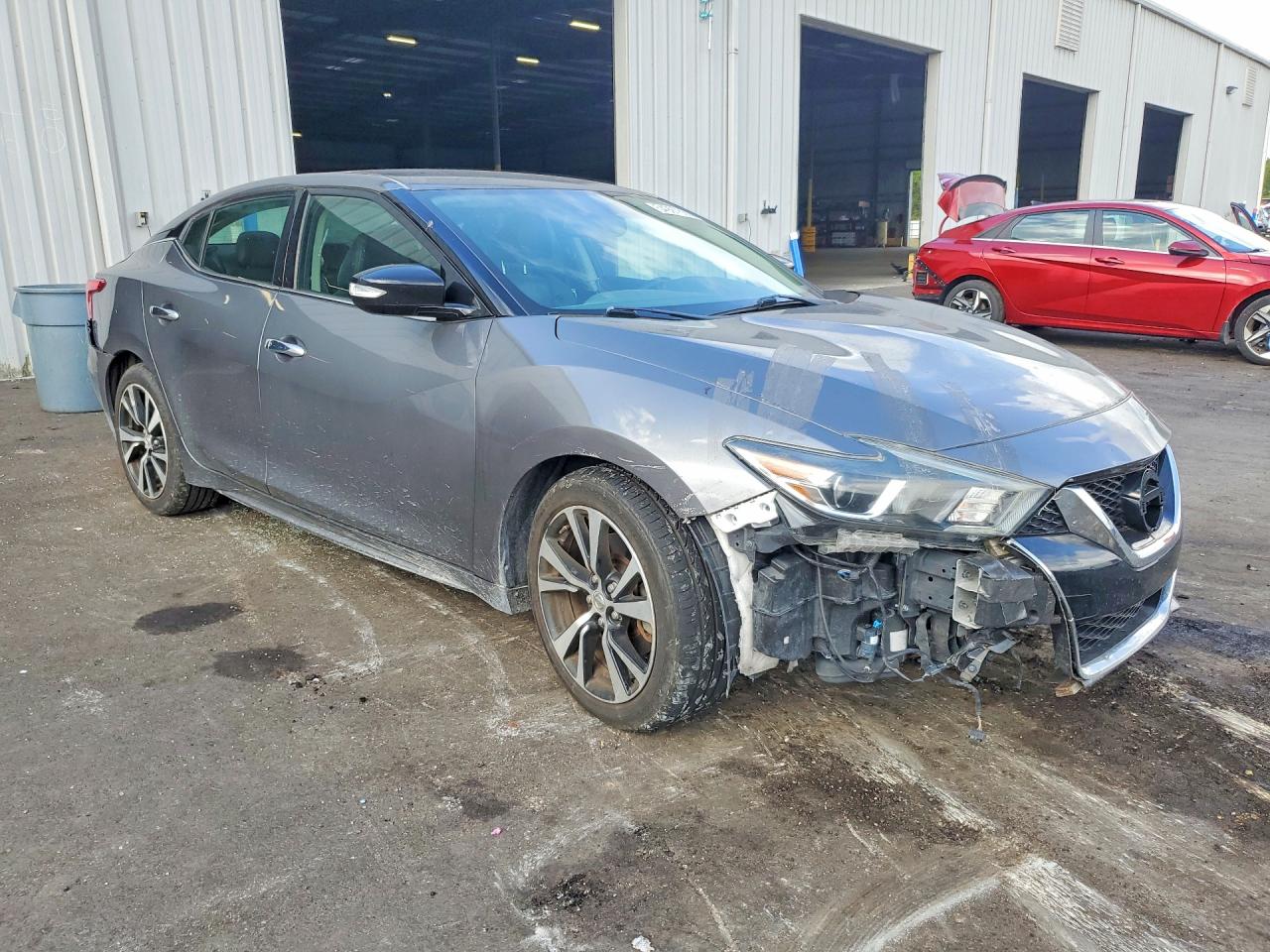 2018 NISSAN MAXIMA