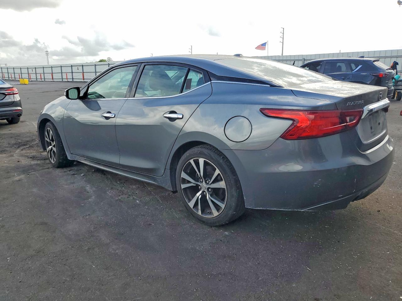 2018 NISSAN MAXIMA