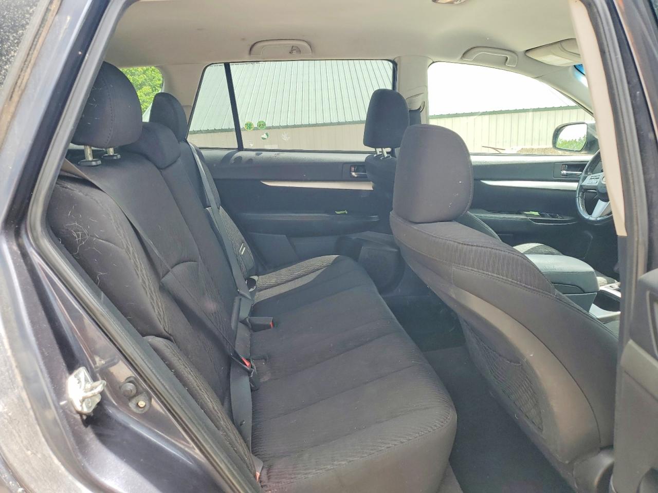 2010 SUBARU OUTBACK
