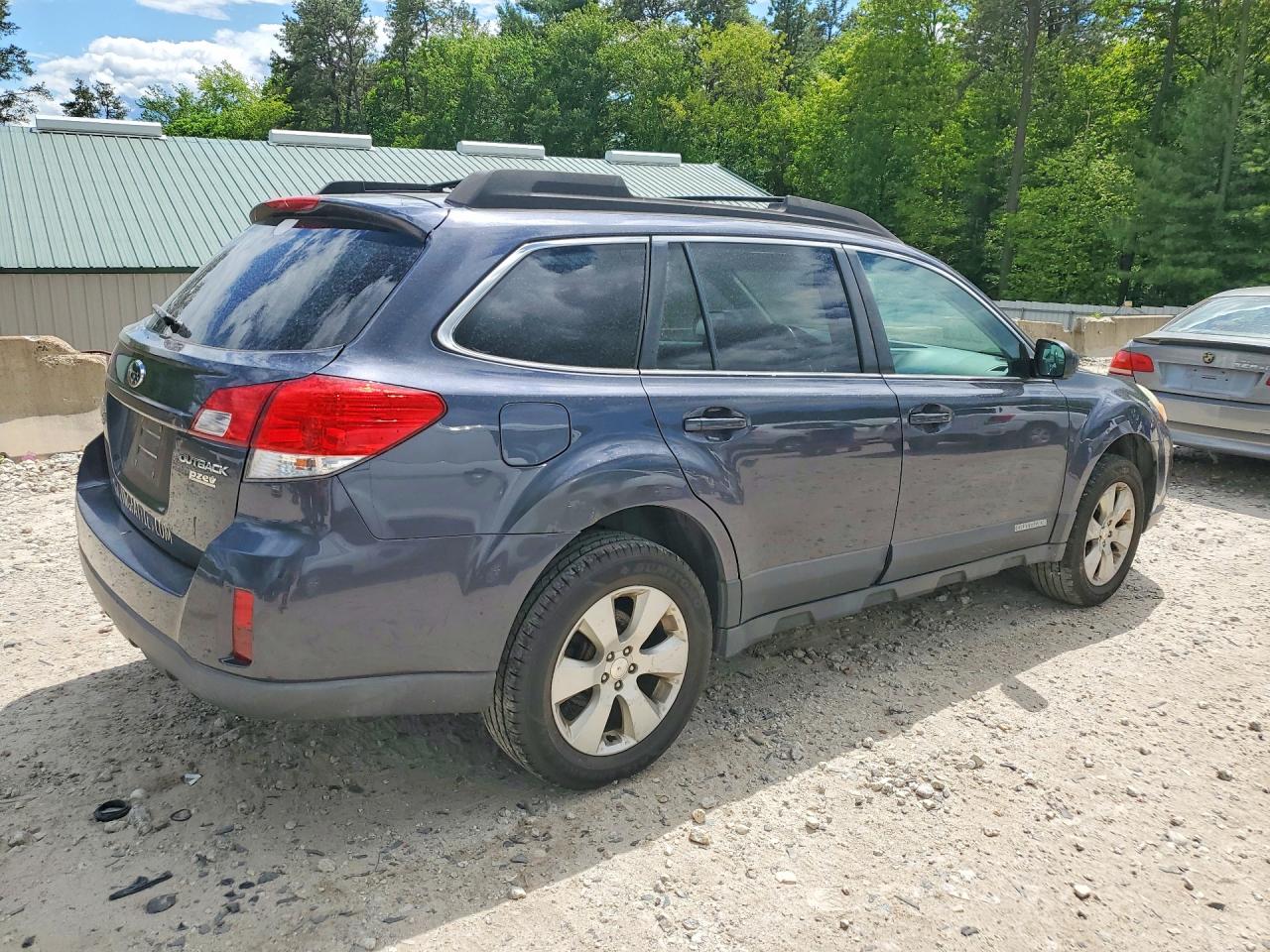 2010 SUBARU OUTBACK