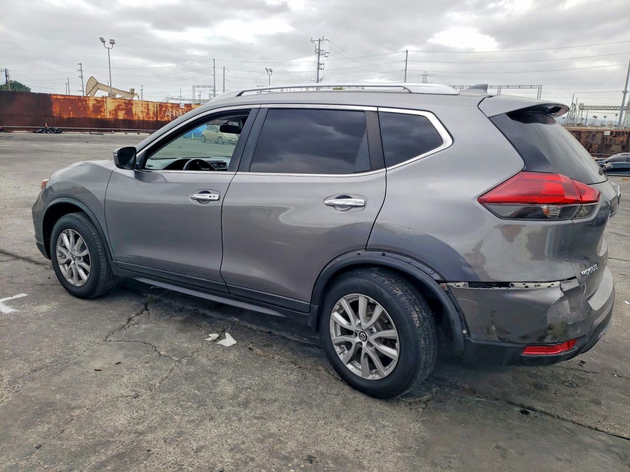2018 NISSAN ROGUE