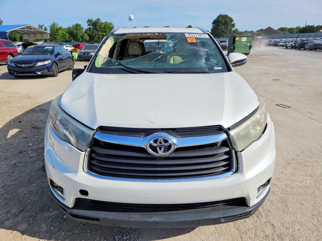 2016 TOYOTA HIGHLANDER