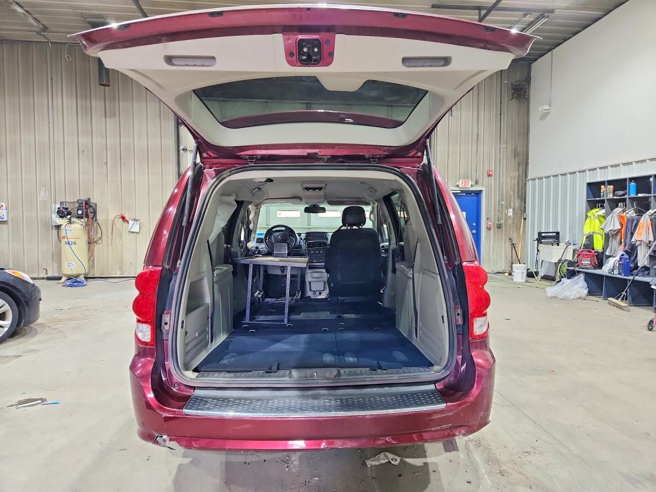 2020 DODGE CARAVAN