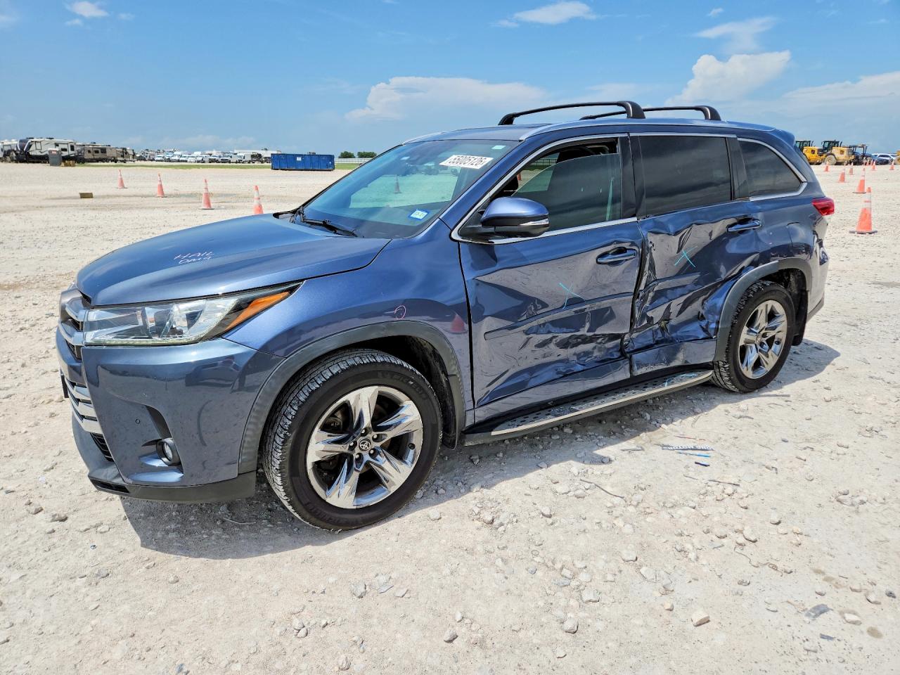 2019 TOYOTA HIGHLANDER
