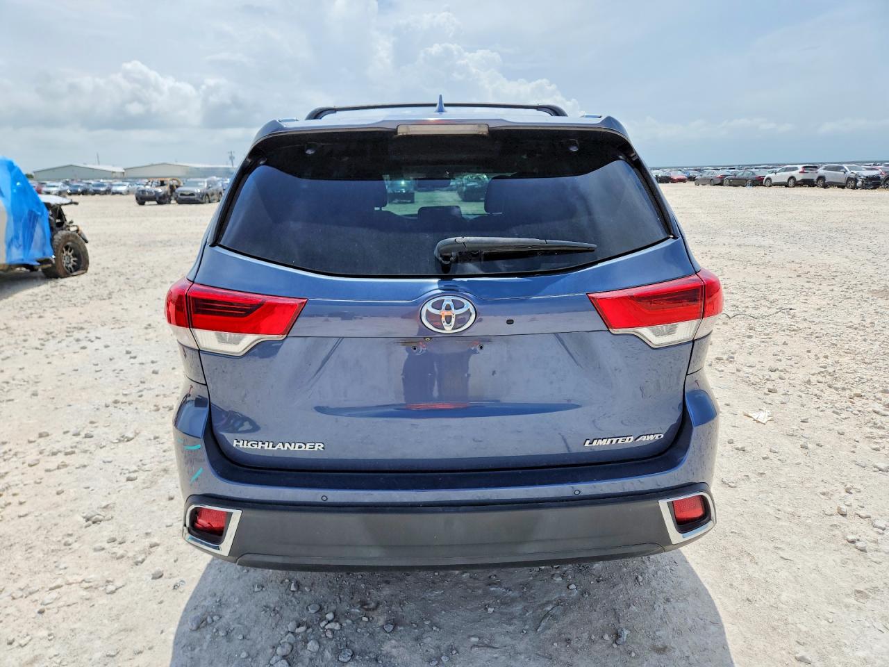 2019 TOYOTA HIGHLANDER