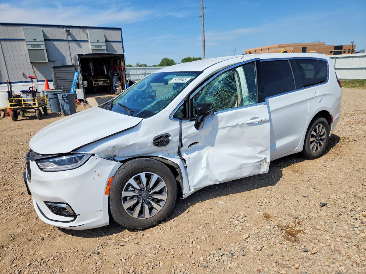 2024 CHRYSLER PACIFICA