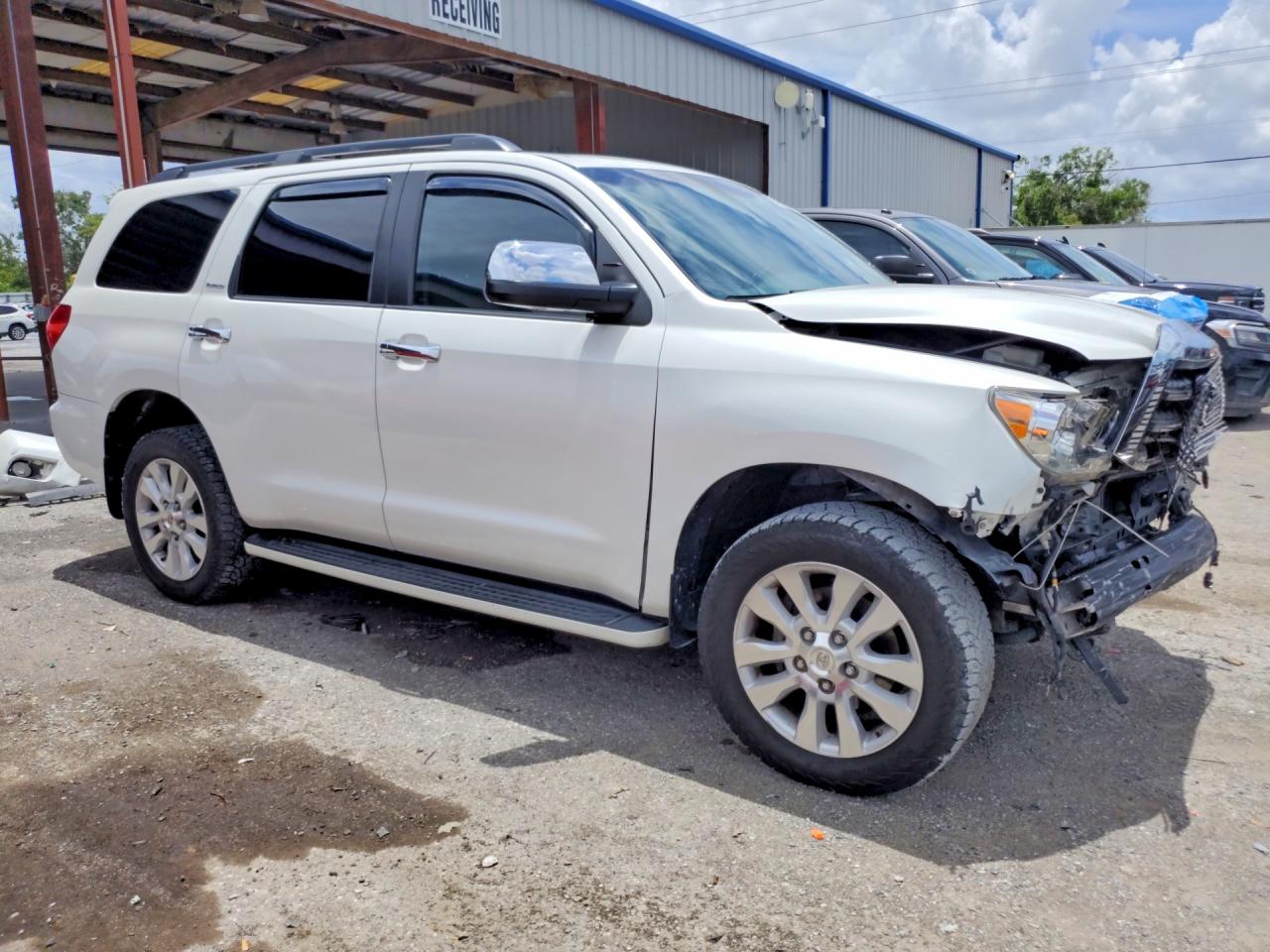 2016 TOYOTA SEQUOIA
