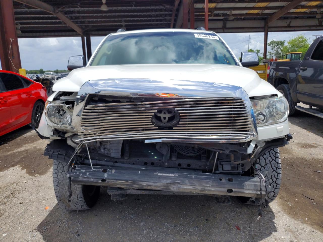 2016 TOYOTA SEQUOIA
