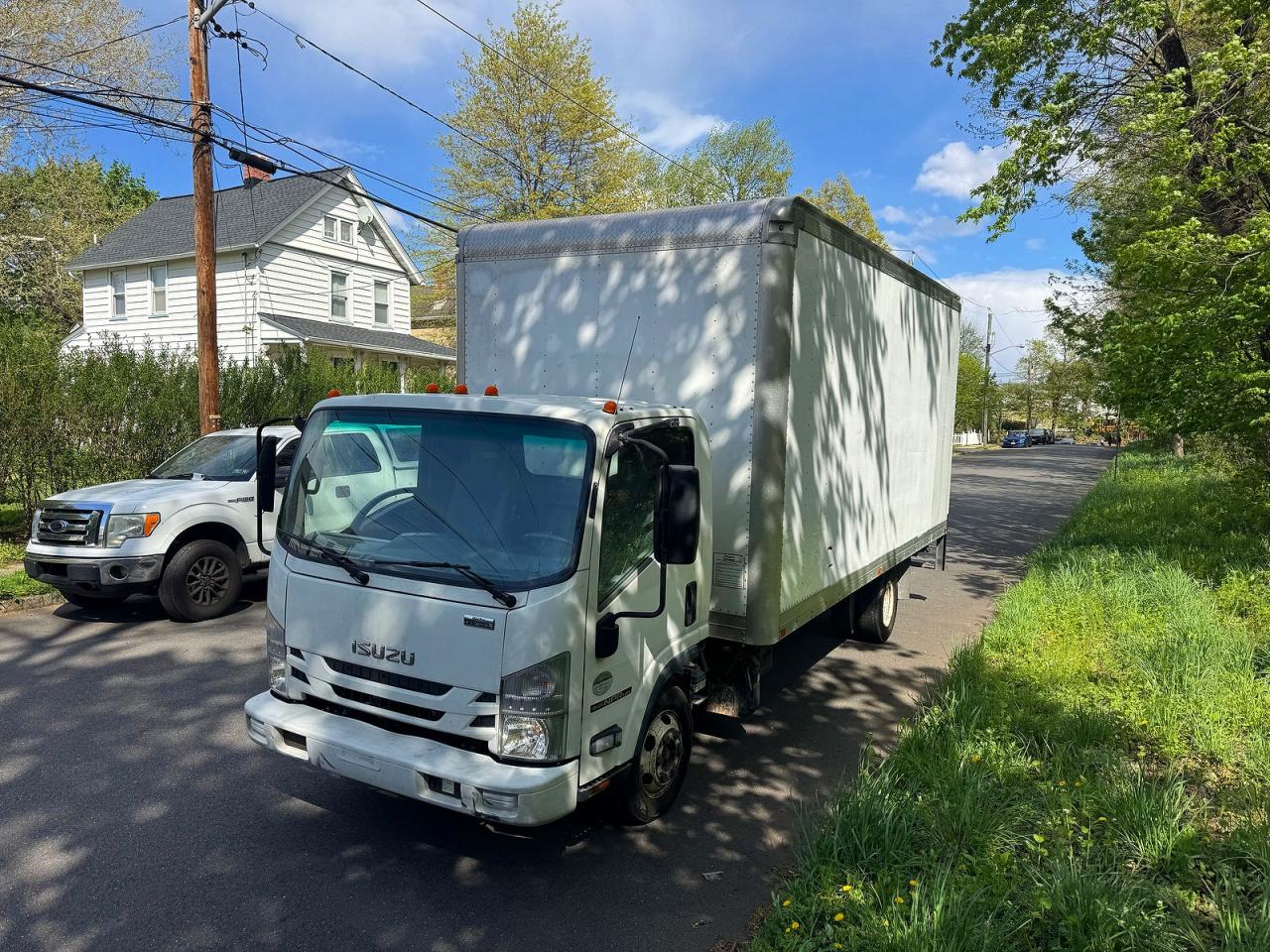 2020 ISUZU NPR