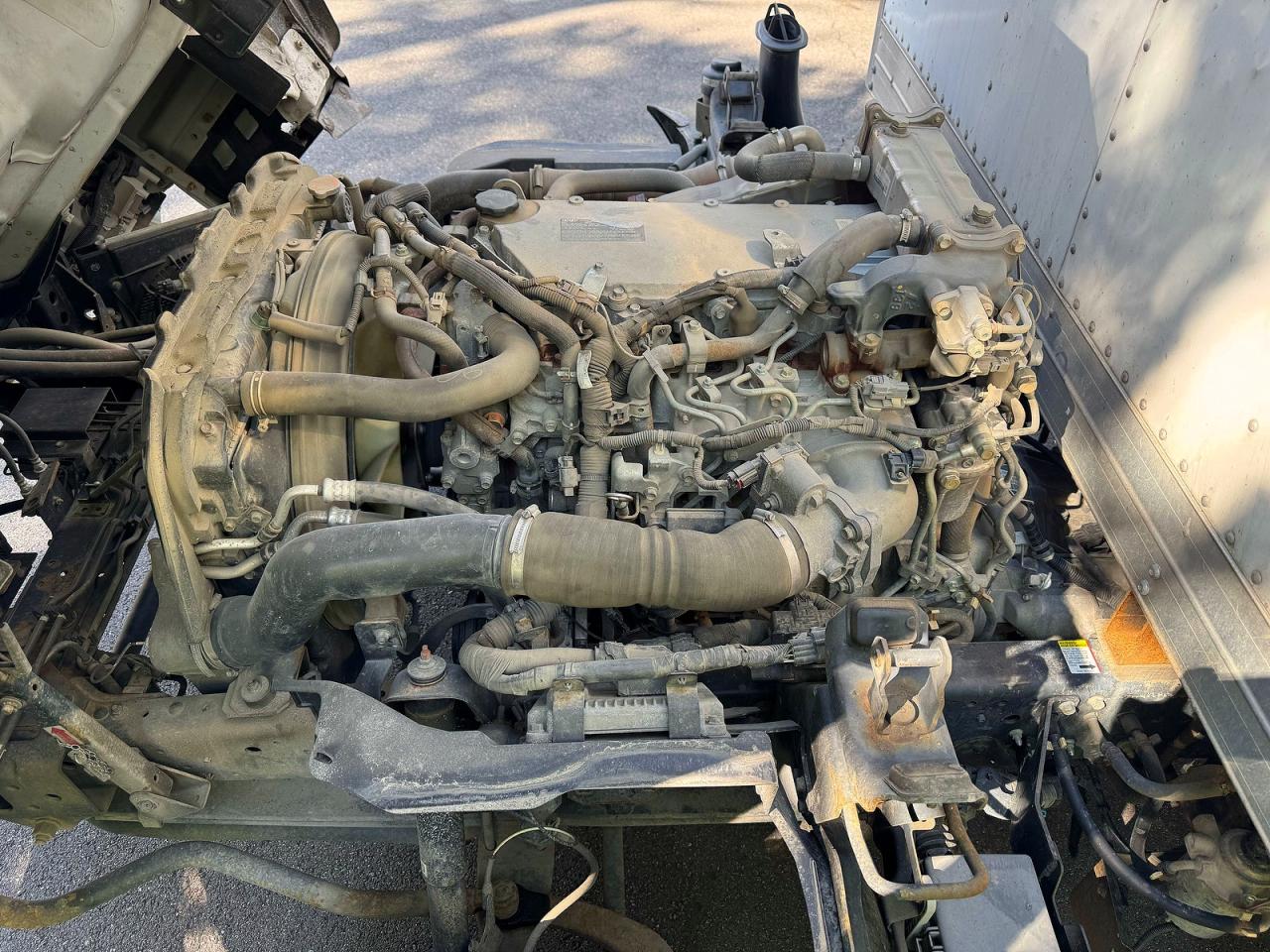 2020 ISUZU NPR