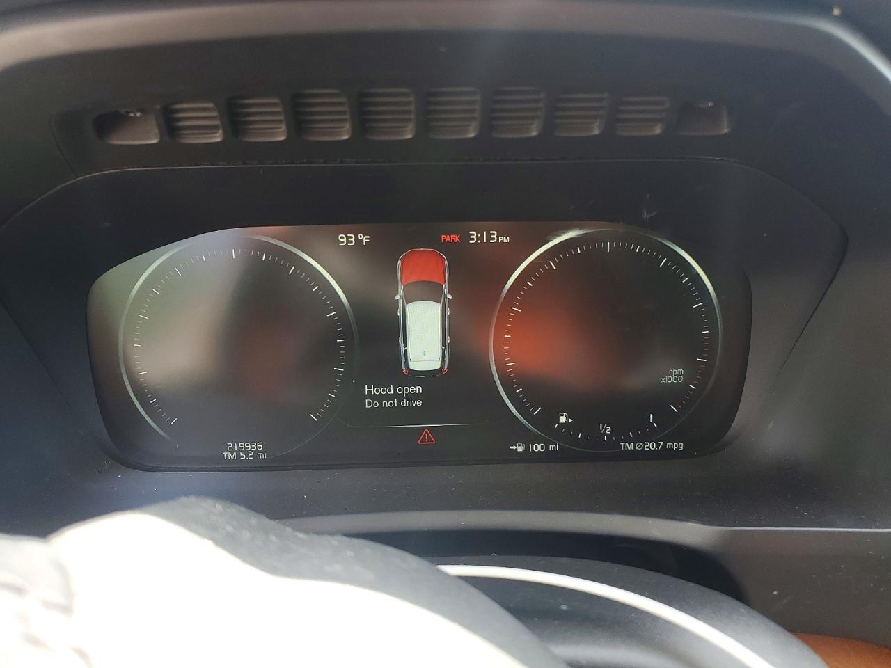 2019 VOLVO XC90