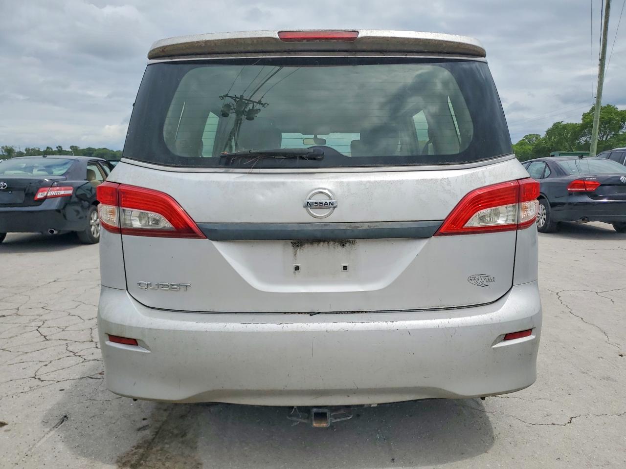 2015 NISSAN QUEST
