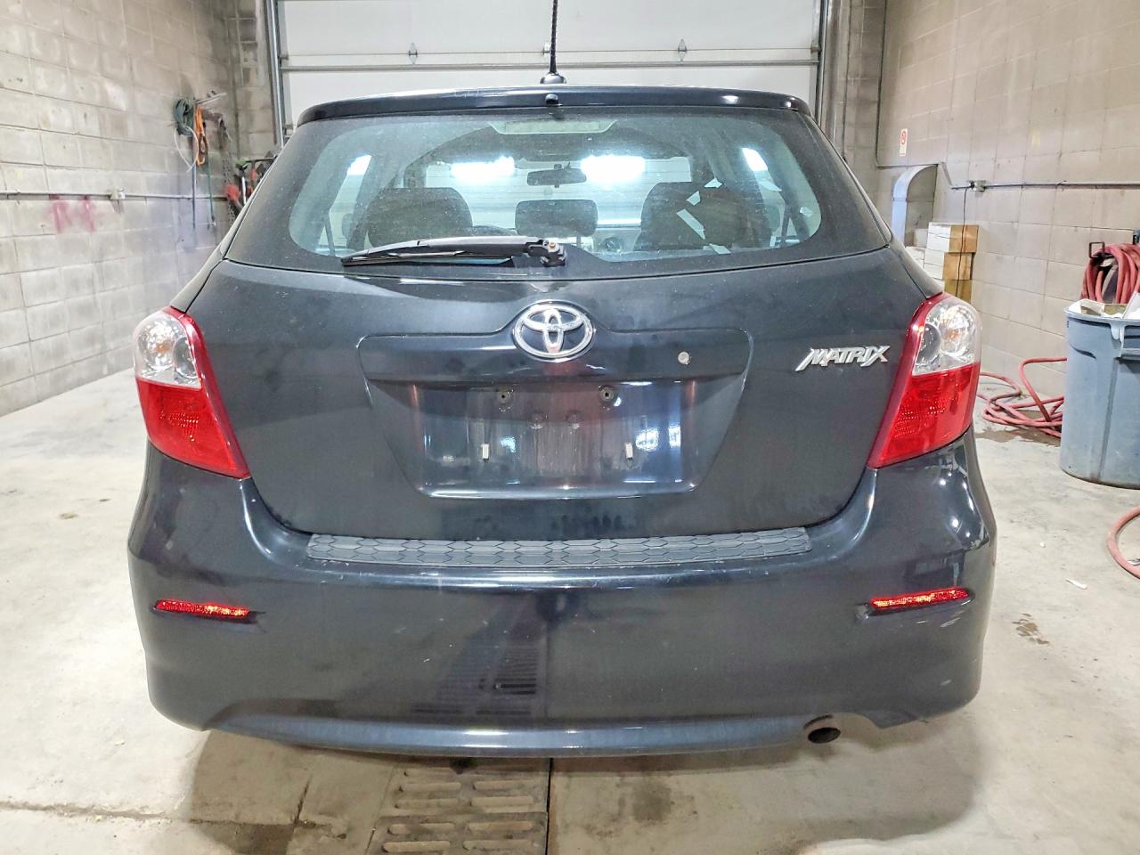 2012 TOYOTA MATRIX