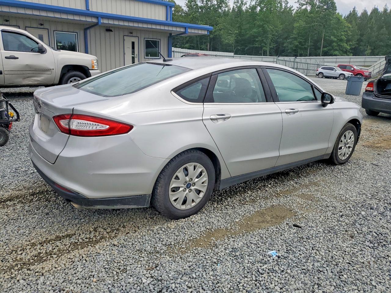 2013 FORD FUSION