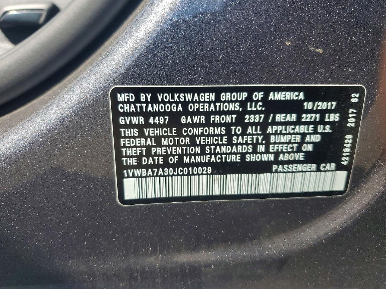 2018 VOLKSWAGEN PASSAT