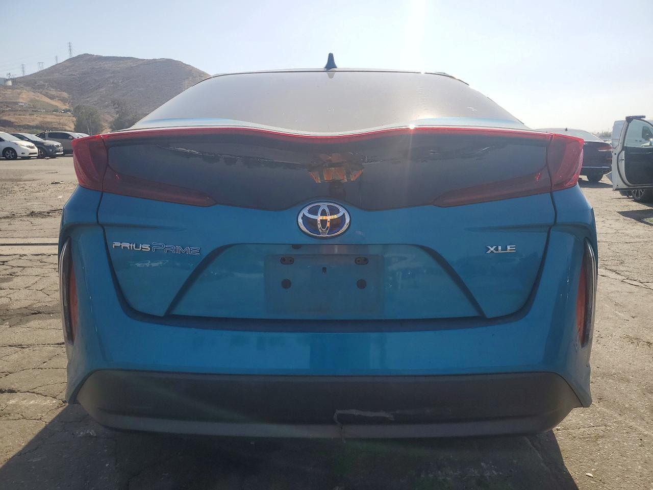 2021 TOYOTA PRIUS
