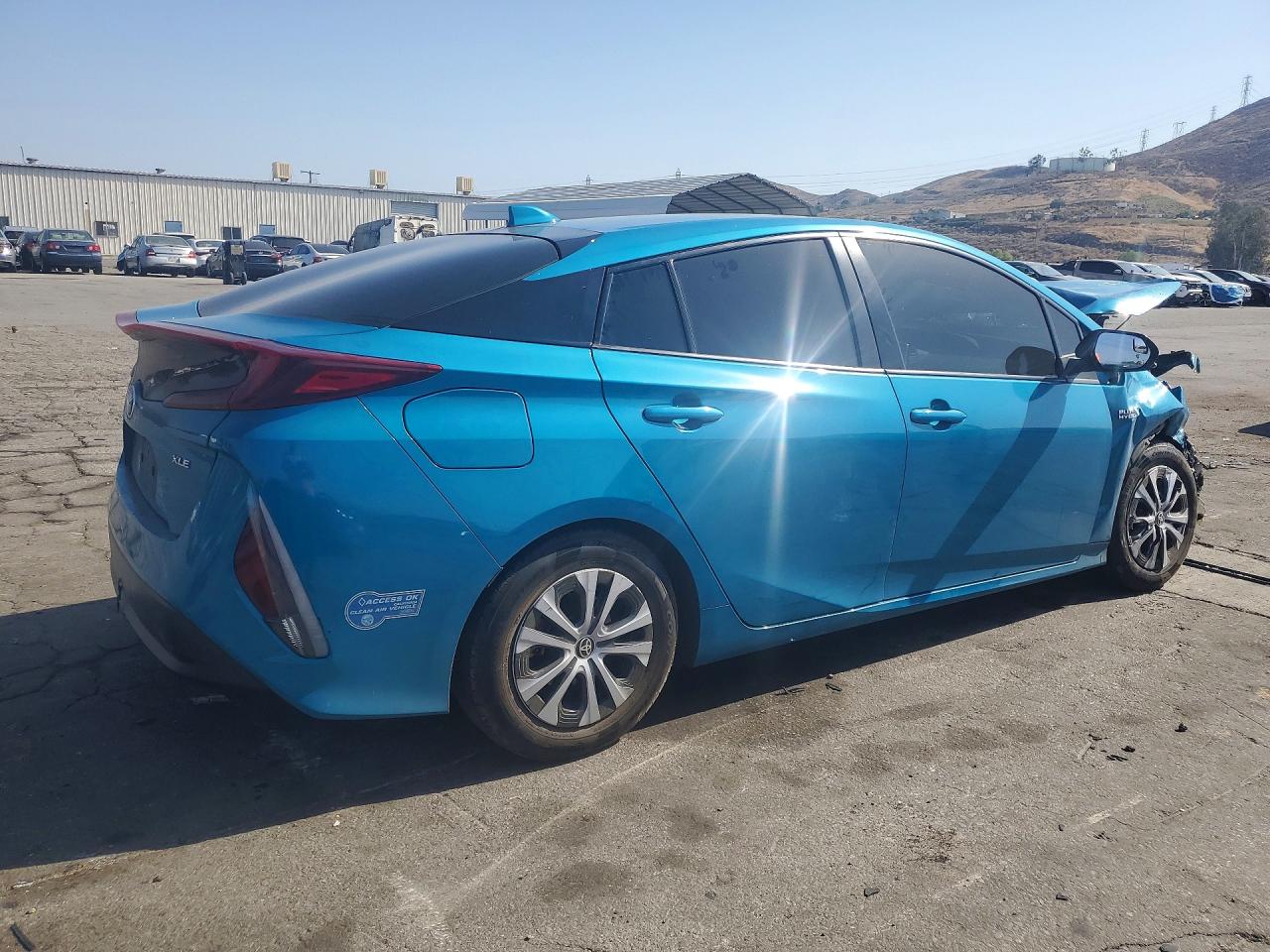 2021 TOYOTA PRIUS