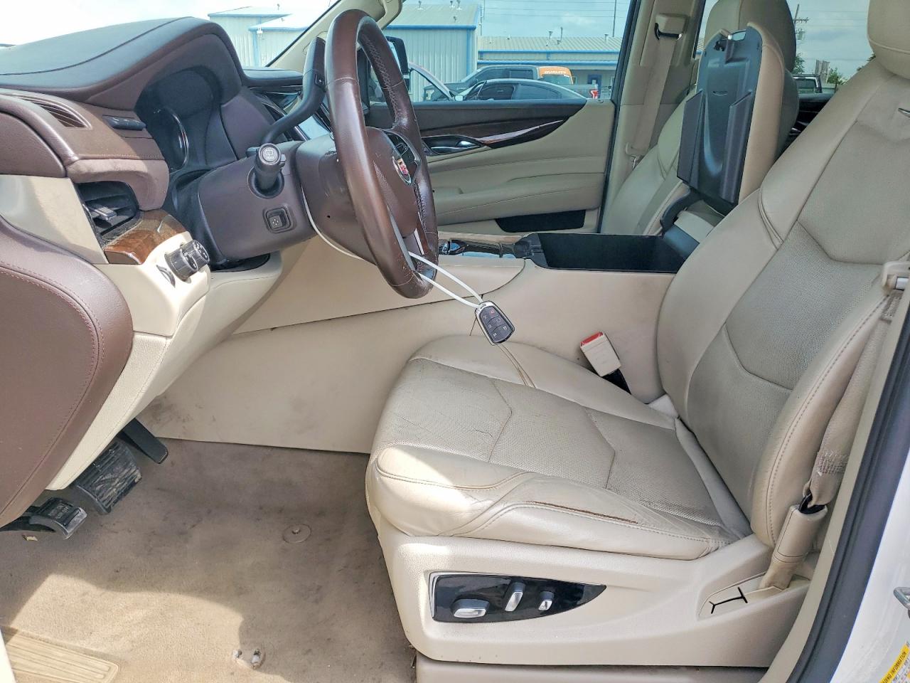 2016 CADILLAC ESCALADE