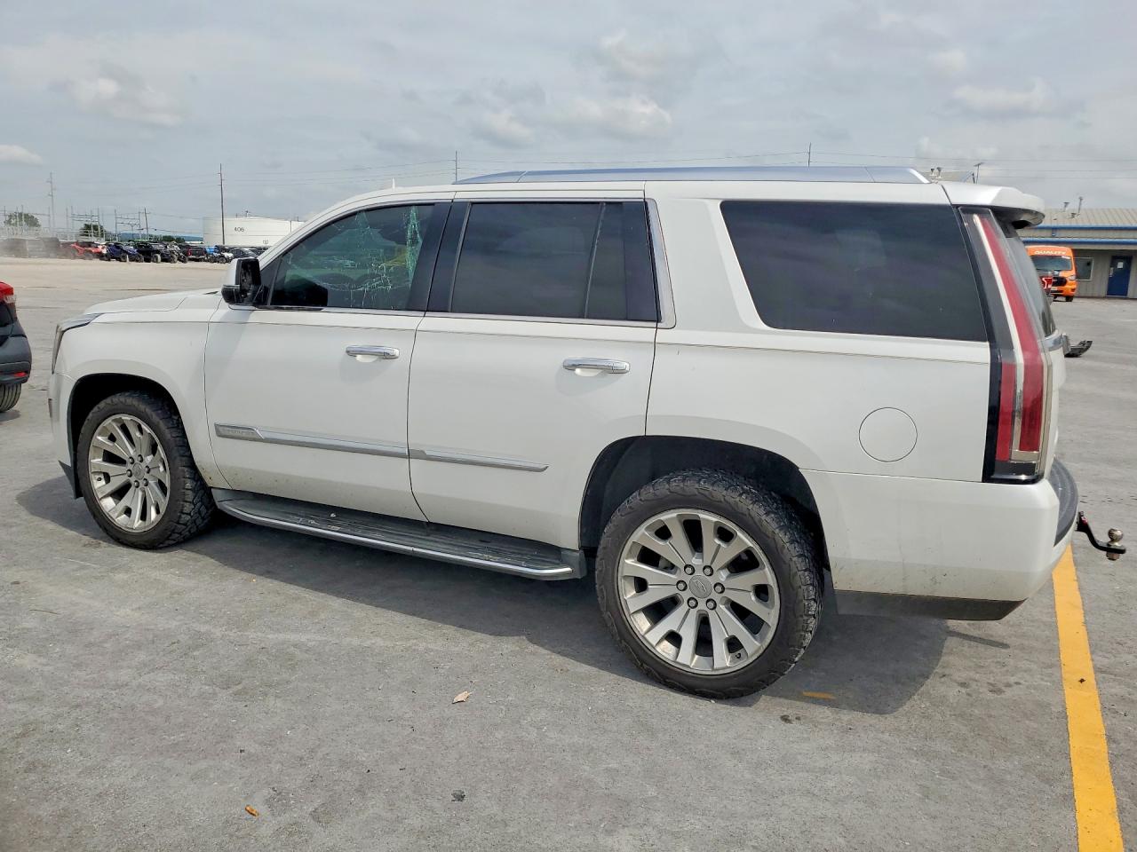 2016 CADILLAC ESCALADE