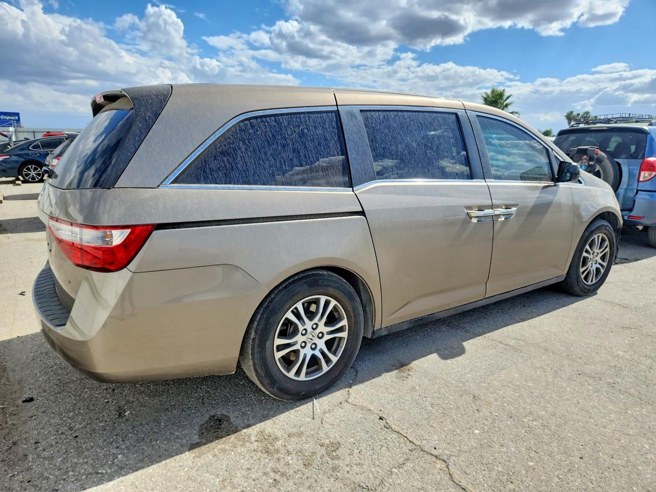 2011 HONDA ODYSSEY