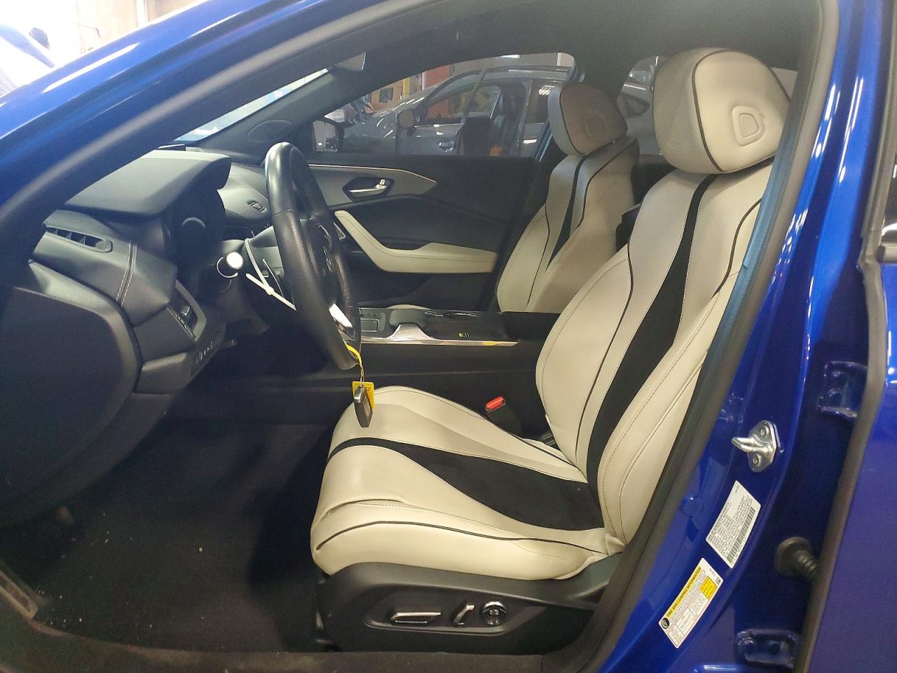 2022 ACURA TLX