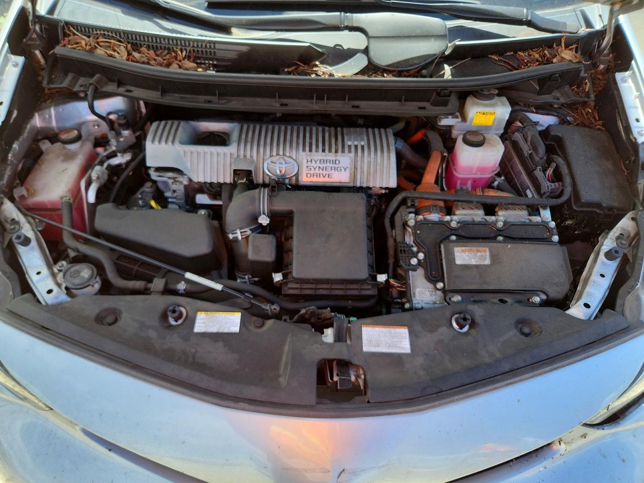 2016 TOYOTA PRIUS