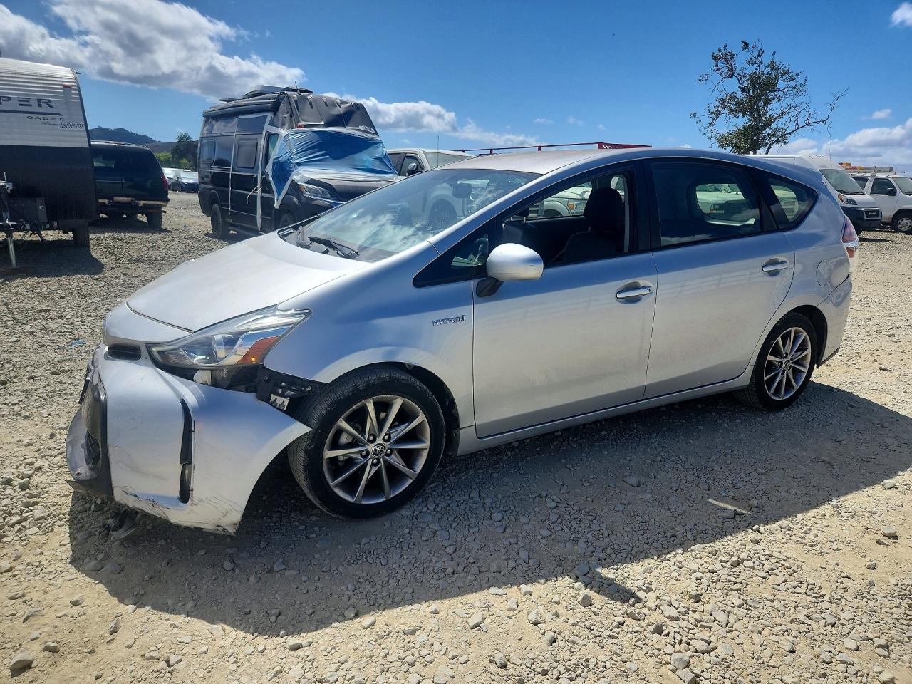 2016 TOYOTA PRIUS
