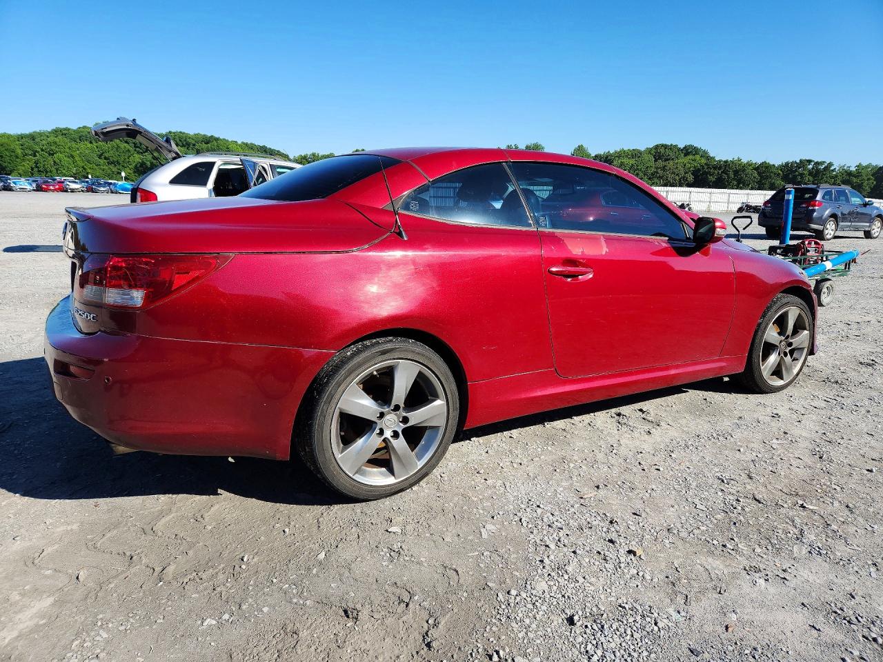2011 LEXUS IS