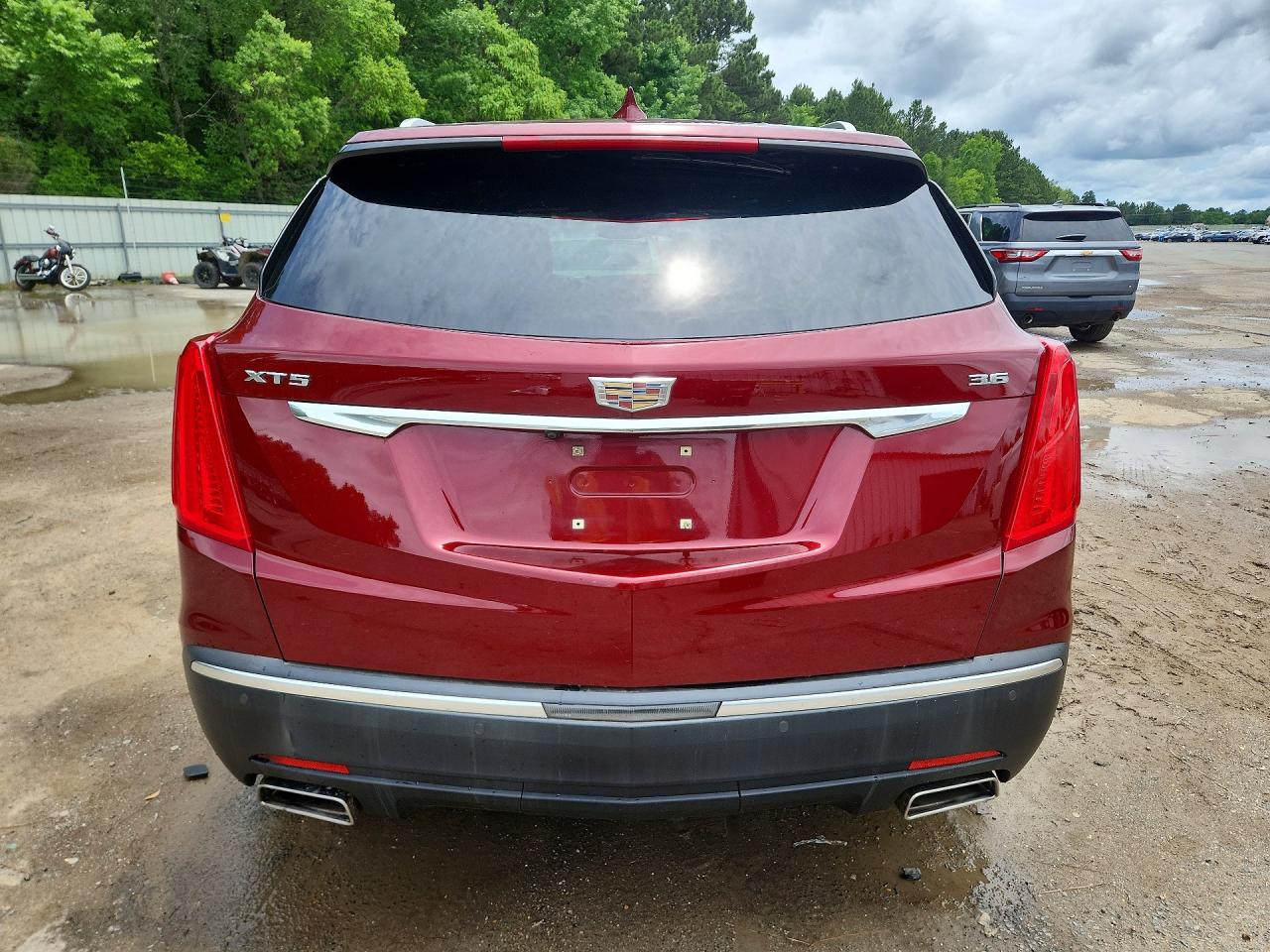 2018 CADILLAC XT5