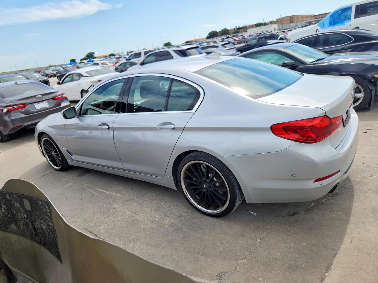 2019 BMW 5 SERIES
