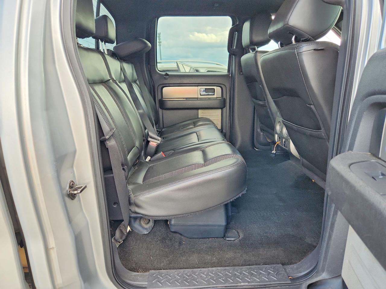 2014 FORD F150
