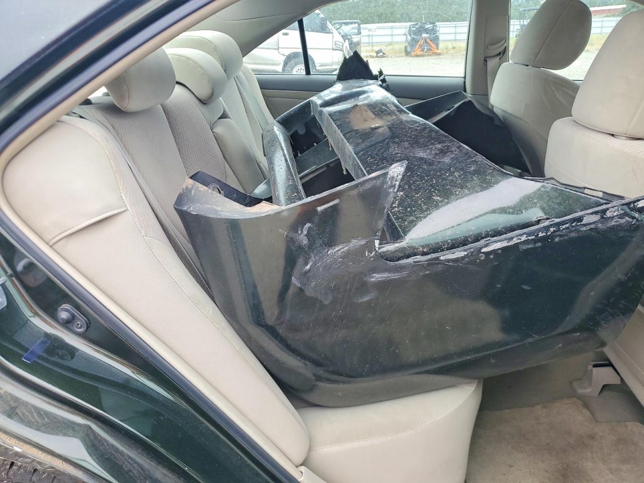 2010 TOYOTA CAMRY