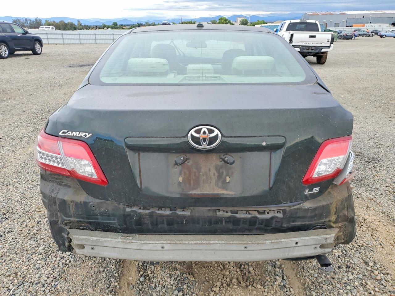 2010 TOYOTA CAMRY